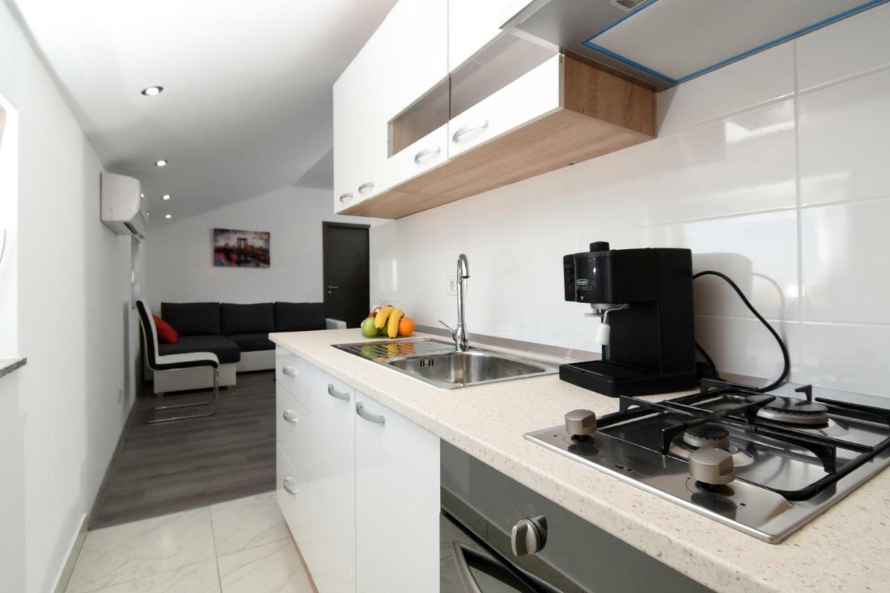 Apartment Trampi *