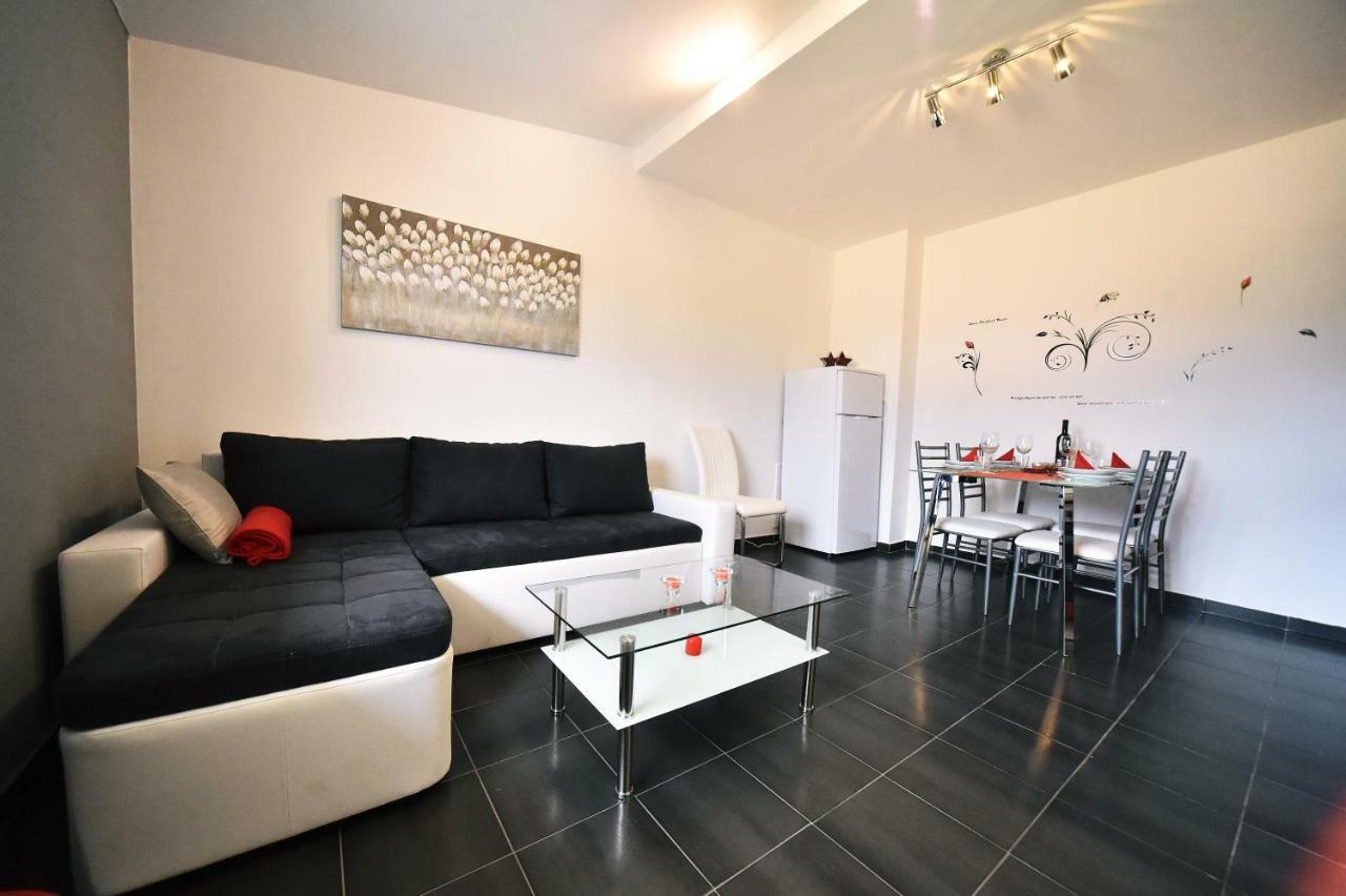 Apartment Trampi